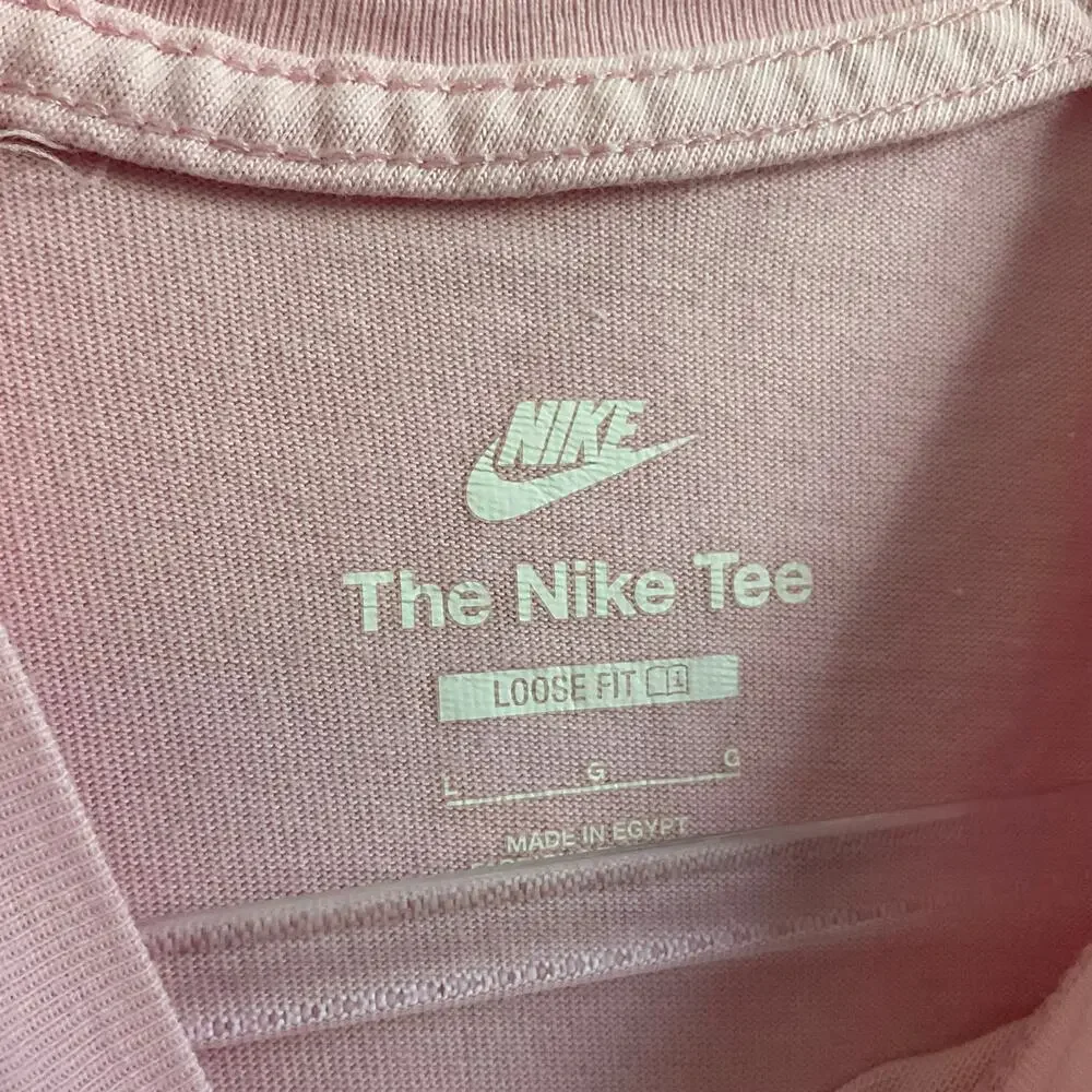 Nike Women’s Love Is In the‎ Pair Nike Dunks Graphic Tee - Size Large